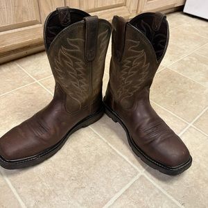 Ariat size 8D steel toe western workboot